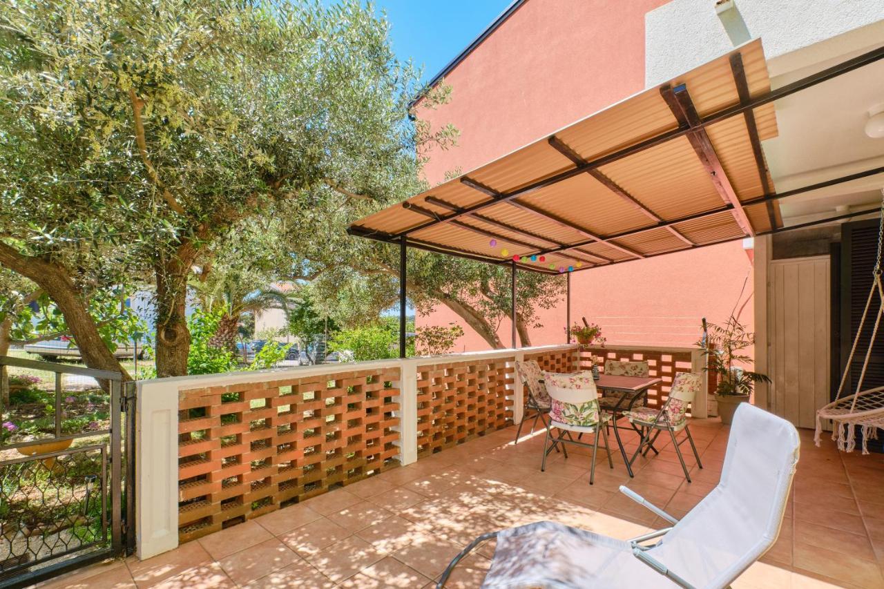 Appartement Dairos2 à Mali Lošinj Extérieur photo